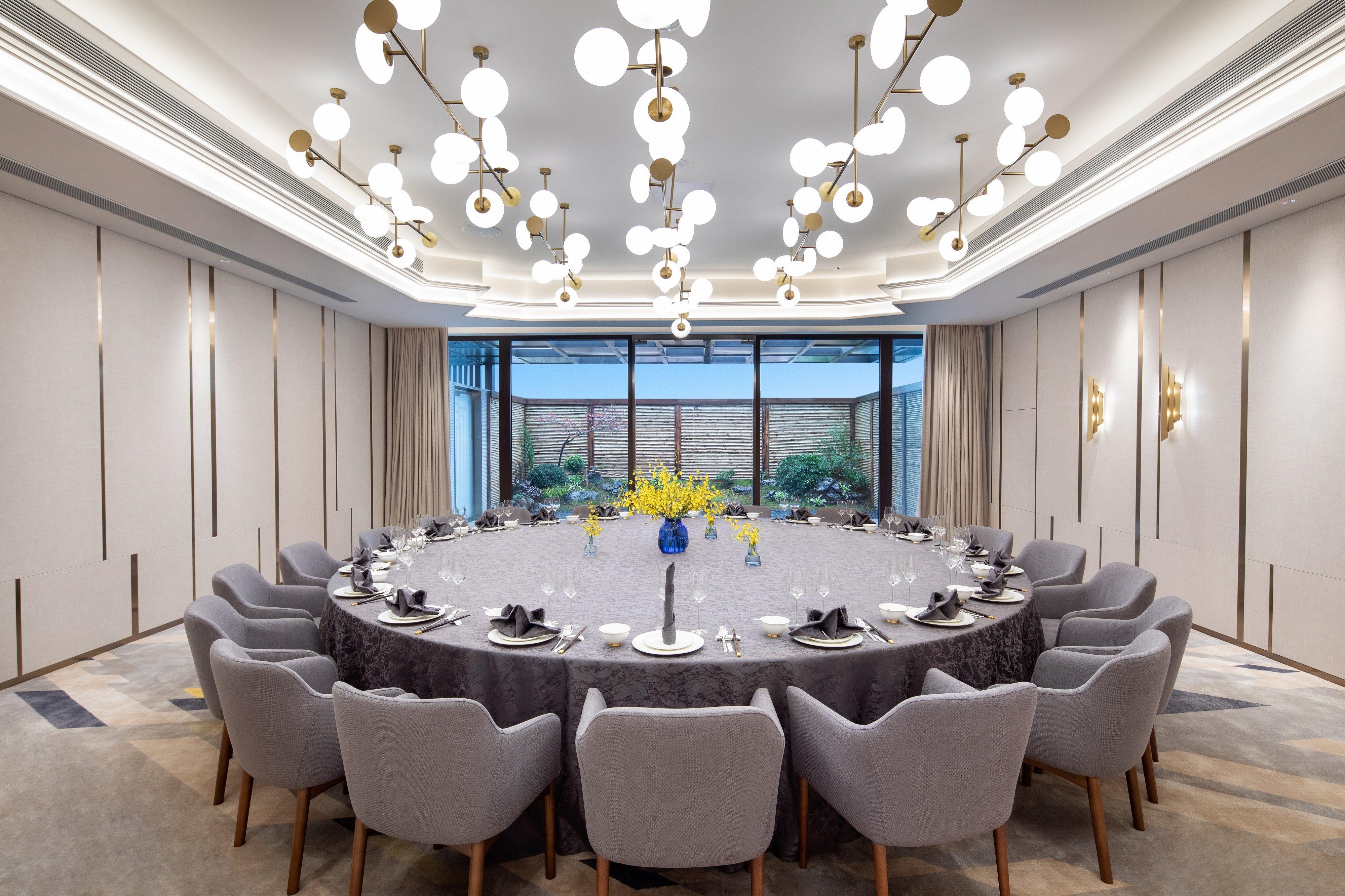 Voco Nanjing Oriental Pearl Hotel Buitenkant foto