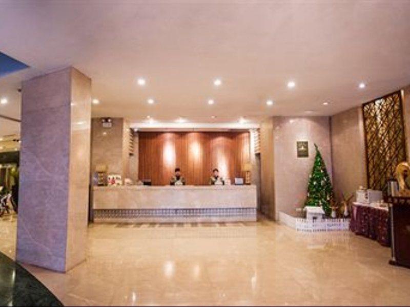 Voco Nanjing Oriental Pearl Hotel Buitenkant foto